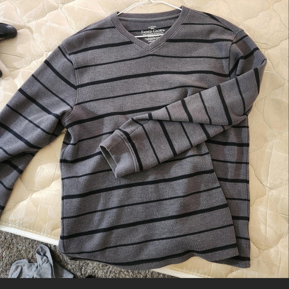 Faded Glory Men's Gray Striped Sweater